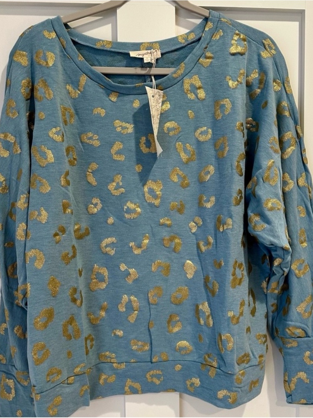 MYSTREE Blue & Gold Leopard-Print Women's Pajama Set